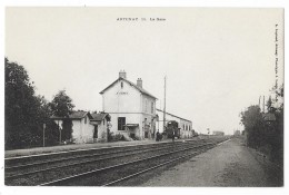 Cpa: 45 ARTENAY (ar. Orléans) La Gare (animée) N° 11 - Artenay