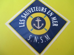 Militaire/Association/SNSM/Les Sauveteurs En Mer/ MACline /1985-1990     ACOL96 - Autocollants