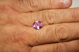 228 - Zirconia Cubica Ovale Rosa - Ct. 8.55 - Zircon