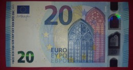 20 EURO S015C3 Draghi Italy Serie SD Perfect UNC - 20 Euro