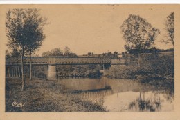 CPA 63 AMBERT Carte Rare Le Grand Creux Le Pont De Chemin De Fer Sur La Dore - Ambert