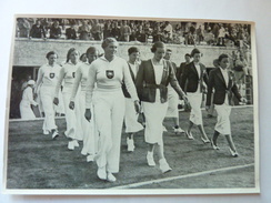 OLYMPIA 1936 - Band II - Bild Nr 97 Gruppe 58 - Marche Vers Le Podium Des Nageuses Hollandaises Allemandes  Américaines - Sports