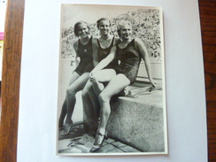 OLYMPIA 1936 - Band II - Bild Nr 99 Gruppe 58 - Les Gagnantes Natation Saut : Käte Köhler, Velma Dunn Et Dorothy Poynton - Deportes