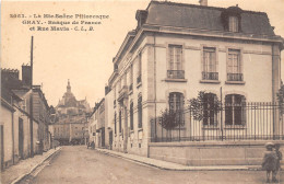 70-GRAY- BANQUE DE FRANCE, ET RUE MAVIA - Gray