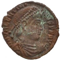 Római Birodalom / Siscia / I. Valentinianus 367-375. AE3 (2,09g) T:2-
Roman Empire / Siscia / Valentinian I... - Unclassified