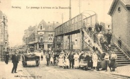 T1/T2 Seraing, Le Passage A Niveau Et La Passerelle / Street View - Non Classés