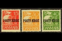 PARCEL POST 1927-30 Caravel Solid Background "Postfaerge" Overprints Complete Set (SG P252/54, Michel 12/14, Facit... - Otros & Sin Clasificación