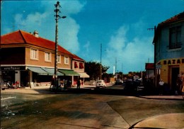 93-TREMBLAY LES GONESSE...L'AVENUE DE PROVENCE AVEC COMMERCES...CPM - Tremblay En France