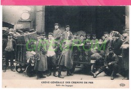 Greve Générale Des Chemins De Fer , Salle Des Bagages - Grèves