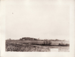 Grande Photo Aout 1918 MONT-SAINT-MARTIN - Une Vue, Explosion D'un Obus Allemand (A155, Ww1, Wk 1) - Mont Saint Martin