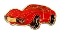 Pin's CHEVROLET CORVETTE AH 77 Rouge - F800 - Corvette