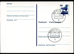 BERLIN P100 Postkarte UNFALLVERHÜTUNG II  Stpl. 6.4.1976 - Postales - Usados