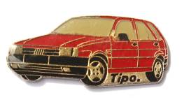 Pin's FIAT TIPO Rouge - F802 - Fiat