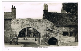 RB 1124 - Raphael Tuck Real Photo Postcard - Newport Arch Lincoln - Lincolnshire - Lincoln
