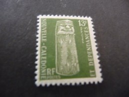 TIMBRE   NOUVELLE  CALEDONIE   SERVICE   N  7     NEUF    COTE  2,15  EUROS - Dienstzegels