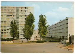 CPSM    92     BAGNEUX   LA RUE BLAISE PASCAL    BATIMENT CITE - Bagneux