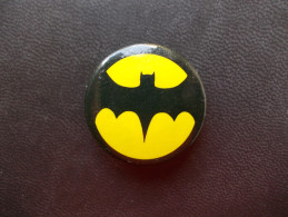 - Ancien Badge "BATMAN" Année 80 - - Cinéma