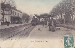 84 / PERTUIS / LA GARE / LACOUR 1519 - Pertuis