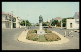 BISSAU - ESTATUAS - Monumento A Nuno Tristão( Ed. Foto Serra Nº 120) Carte Postale - Guinea Bissau