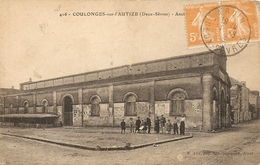 Cpa Coulonges Sur L'autize Les Halles - Coulonges-sur-l'Autize