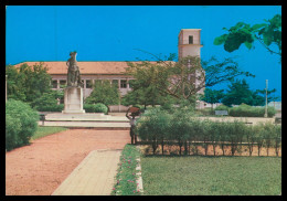 BISSAU -ESTATUAS - Monumento A Diogo Gomes Em Bissau( Ed. Agencia Geral Do Ultramar) Carte Postale - Guinea Bissau