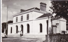 CARTE POSTALE     JOUY 28  La Gare - Jouy