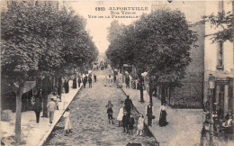 94-ALFORTVILLE- RUE VERON, VUE DE LA PASSERELLE - Alfortville