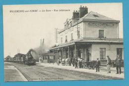 CPA - Chemin De Fer Arrivée D´un Train En Gare De VILLENEUVE-SUR-YONNE 89 - Villeneuve-sur-Yonne