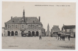 86 VIENNE - NEUVILLE DE POITOU Place Et Hôtel De Ville - Neuville En Poitou