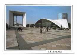 92 - LA DEFENSE - Le CNIT - L'Arche De La Fraternité De Johan Otto VonSpreckelsen - Ed. LYNA-PARIS - 1995 - La Defense