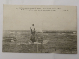 CPA (14) Calvados - PORT EN BESSIN - Pendant La Tempête - Barque De Pêche - Port-en-Bessin-Huppain