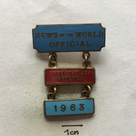 Badge (Pin) ZN003428 - Rowing "News Of The World" Serpentine Regatta 1963 OFFICIAL - Remo