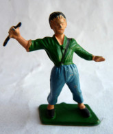 FIGURINE STARLUX FERME 518 1959 FERMIER  GARCONNET Chemise Verte Bâton Cassé - Starlux