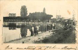 VIGNEUX    LE LAC ET LES PECHEURS    CONCOURS DE PECHE - Vigneux Sur Seine