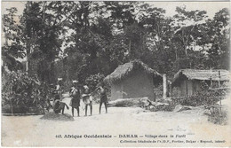 Delcampe - ⭐ Sénégal - Carte Postale - Dakar - Village Dans La Forêt ⭐ - Senegal