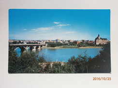 Postcard Saskatoon Saskatchewan Elevated View City Of Bridges And Bessborough Hotel My Ref B102 - Saskatoon