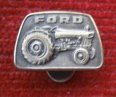 Car  - FORD Tractor , Buttonhole Badge / Pin -  Manufactured Bertoni - Milano - Ford