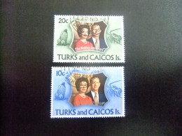 TURKS And CAICOS Islands 1972 NOCES D´ ARGENT De La REINE Yvert N º 297 / 98 º FU - Turcas Y Caicos