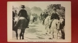 Delcampe - Benodet.la Procession Des Chevaux Au Drennec.costumes Bretons - Bénodet