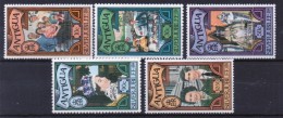 Antigua Set Of Stamps To Celebrate The Royal Visit. - 1960-1981 Ministerial Government