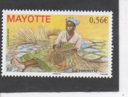 MAYOTTE - Artisanat - Vannerie - Femme Tressant Un Panier - - Unused Stamps