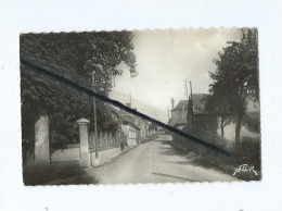 CPSM  -  Lucheux  (Somme )  -  La Grande Rue - Lucheux