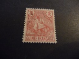 TIMBRES  GUINEE  N  22   OBLITERE   COTE  2,10  EUROS - Usati