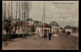 DC2316 - MORESTEL - EN SORTANT DE LA GARE - Morestel