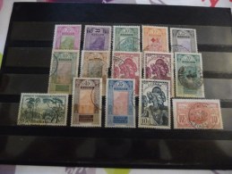 LOT  TIMBRES  GUINEE     OBLITERES   COTE  15,00  EUROS - Used Stamps