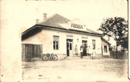 * T2/T3 1930 Domony, Hangya Szövetkezet üzlete, Italmérés, Photo (fl) - Non Classés