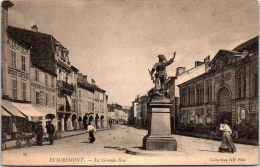 88 REMIREMONT - La Grande Rue -- - Remiremont