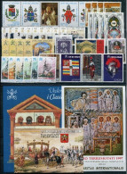 VATICANO - VATICAN - 1997 - Annata Completa - 34 Valori + 2 BF + 1 Libretto - Complete Year - ** MNH/VF - Volledige Jaargang