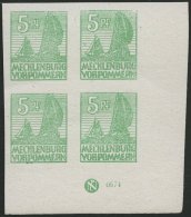 MECKLENBURG-VORPOMMERN 32xbDZ **, 1946, 5 Pf. Mittelgrün, Kreidepapier, Im Eckrandviererblock Mit Druckereizeichen, - Other & Unclassified