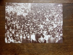 Reproduction  Carte Postale Ancienne: IRAN, PERSE : A Group Of Constitutionalist Asylum Seekers At British Embassy - Iran